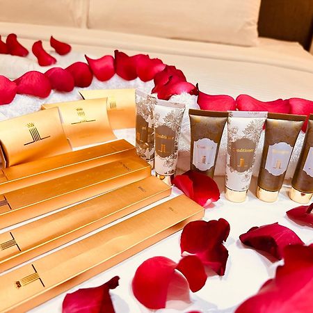 Crown Suites Tropicana Klcc Kuala Lumpur City Center Eksteriør billede